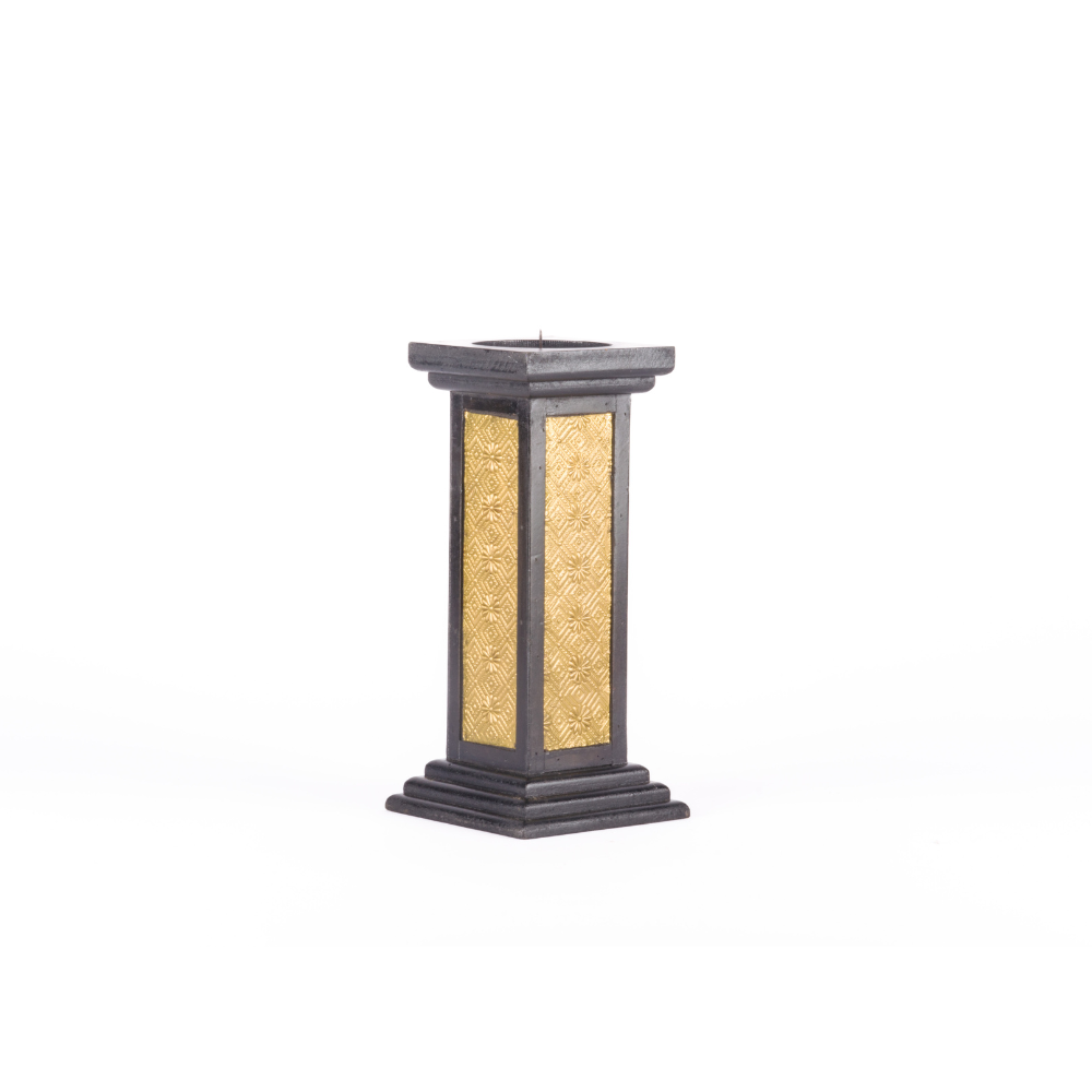 WOOD BRASS FITTED SQUARE CANDLE MEDIUM