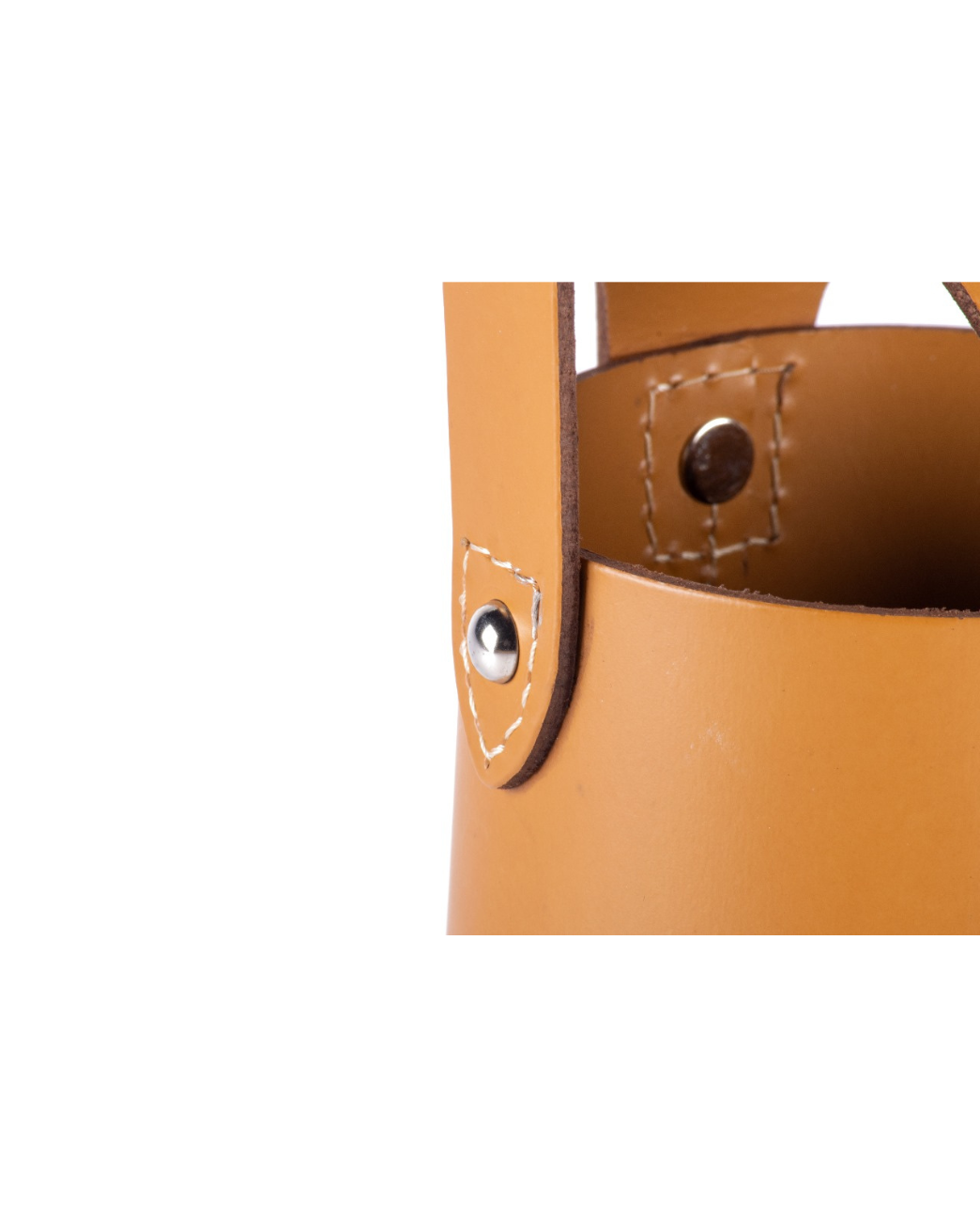 LEATHERITE WINE BOTTLE COVER IN TAN COLOR